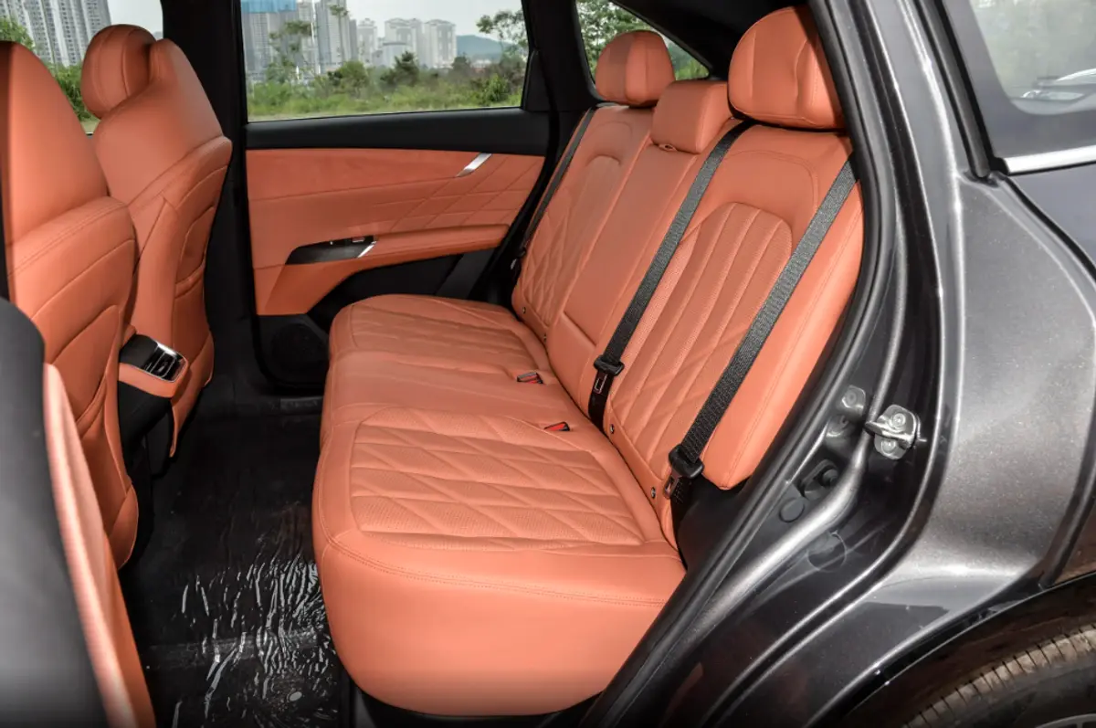 https://gcc-1307444343.cos.ap-singapore.myqcloud.com/cc/car-image/2c0a16ce